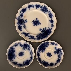 Vintage Blue and White Floral Plates; Dinner,& 2 Saucers